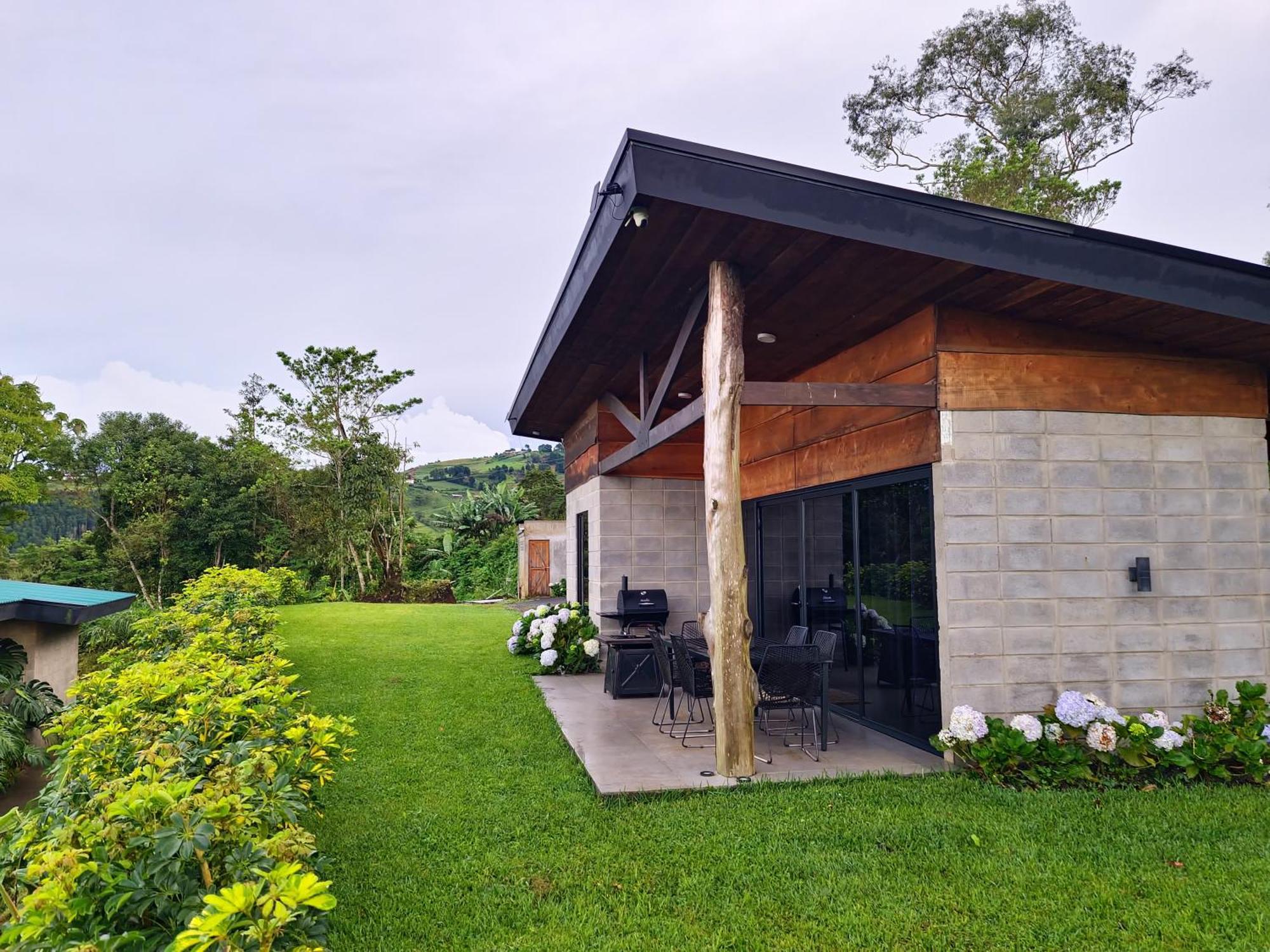Espectacular Cabana Moderna De Montana + Bosque Nuboso +Wifi Zarcero Εξωτερικό φωτογραφία